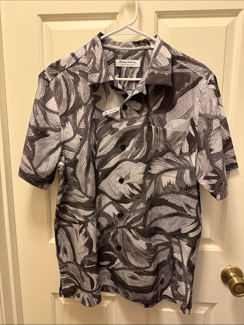 Tommy Bahama Black and Gray Bahama Coast Noir Fronds Short-Sleeve Button Shirt